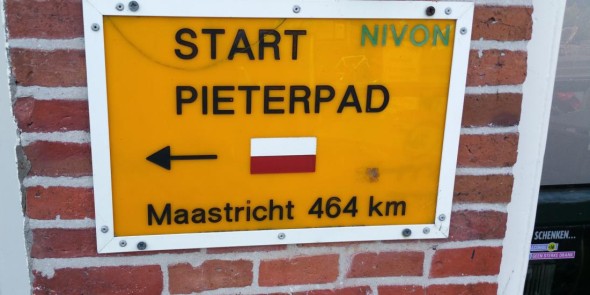 Pieterpad_startpunt_Pieterburen_1.jpg